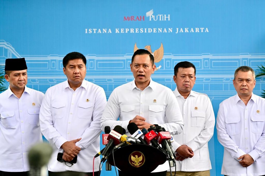 Lima program unggulan Kementerian Transmigrasi mendapat respon yang baik dari Presiden Republik Indonesia.