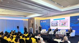 Kolaborasi antara pemerintah dan sektor swasta dinilai menjadi kunci utama dalam pengembangan kawasan transmigrasi.