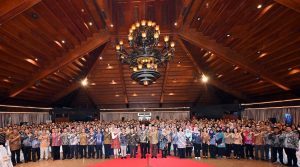 Menteri Koordinator Bidang Infrastruktur Pembangunan Kewilayahan, Agus Harimurti Yudhoyono apresiasi semangat optimisme Menteri Transmigrasi