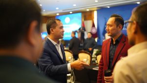 Menteri Transmigrasi, Iftitah Sulaiman tekankan pentingnya kemandirian ekonomi nasional di tengah situasi geopolitik yang serba tidak pasti. Yaitu dengan mengembangkan pusat-pusat pertumbuhan baru ekonomi di berbagai daerah