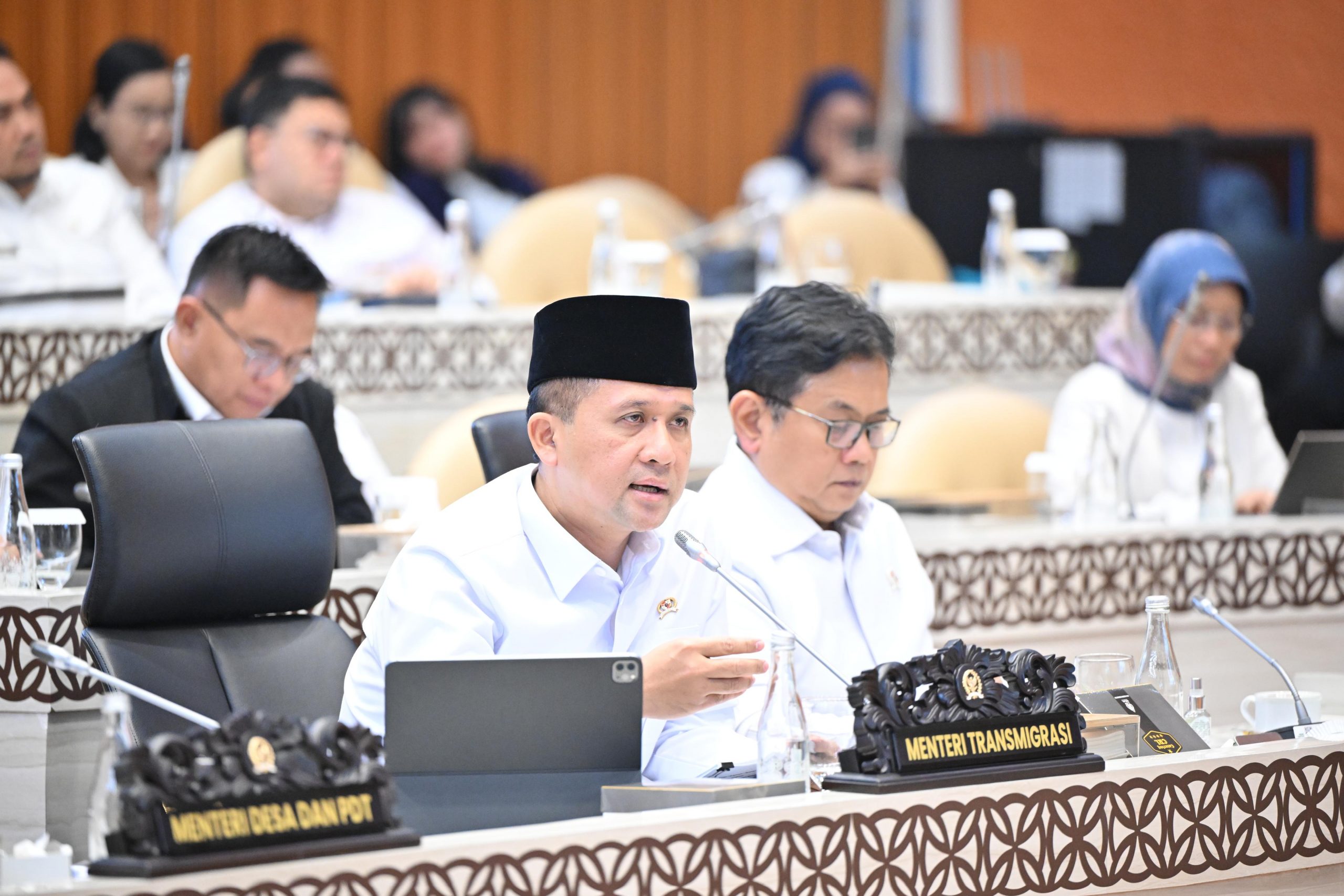 Menteri Transmigrasi, Iftitah Sulaiman memaparkan penyerapan anggaran kementerian tahun 2025 dan langkah-langkah perbaikan