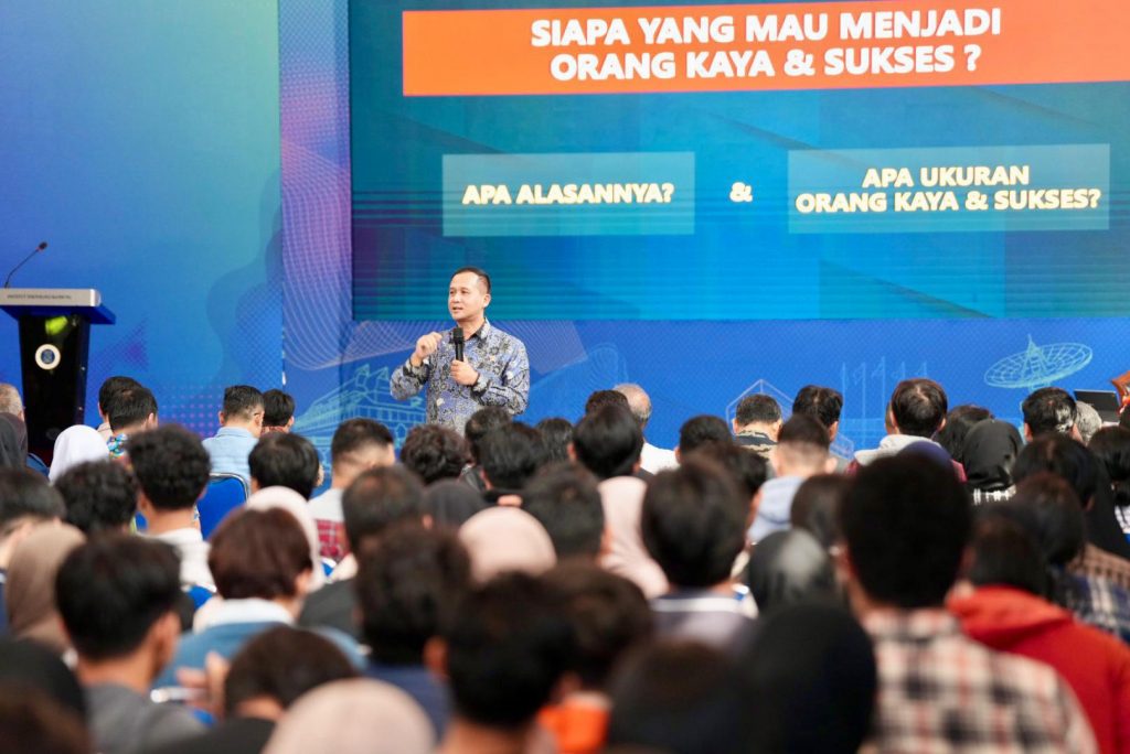 Untuk mewujudkan Indonesia Maju perlu pengetahuan dan keterampilan, maka generasi harus terlibat aktif dalam menyukseskan transformasi