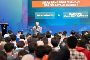 Untuk mewujudkan Indonesia Maju perlu pengetahuan dan keterampilan, maka generasi harus terlibat aktif dalam menyukseskan transformasi
