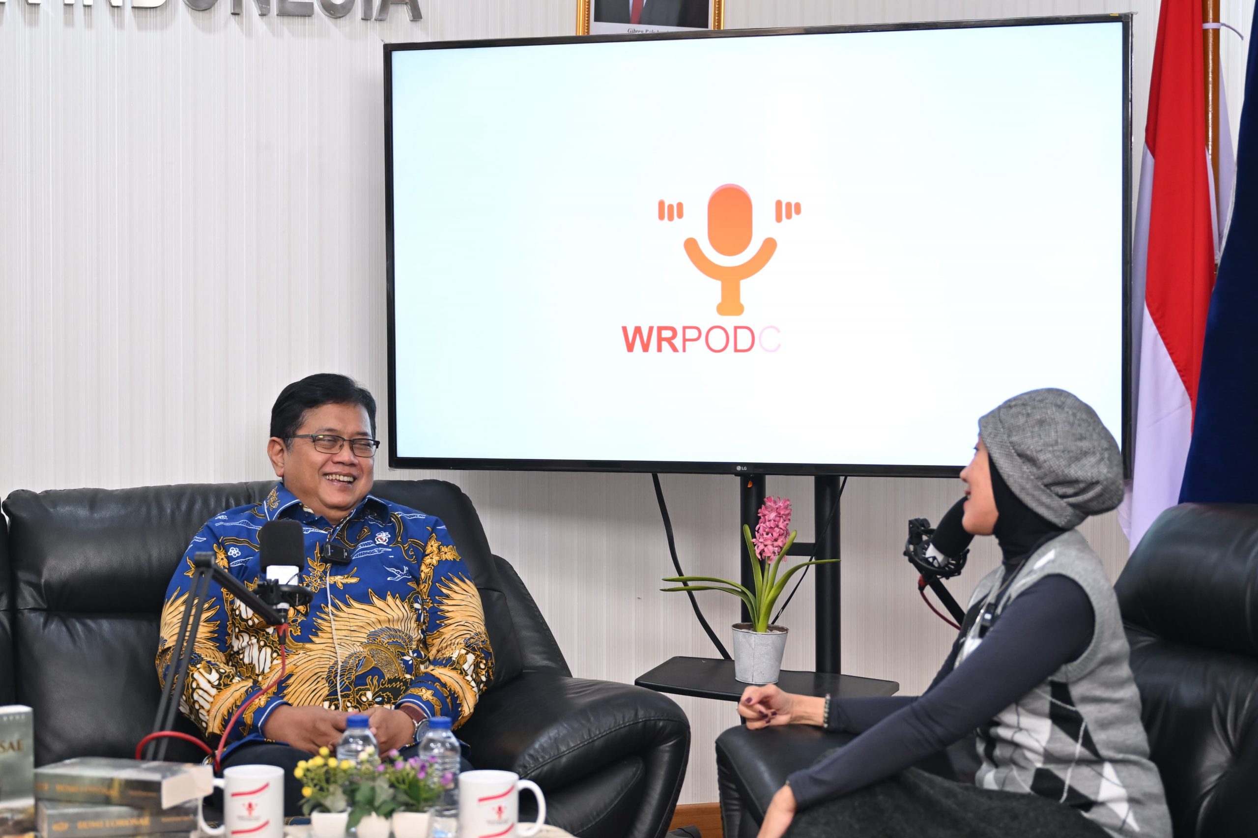 Transmigran adalah patriot bangsa. Ia ditempatkan di lahan-lahan kosong untuk mengolah lahan-lahan yang baru dibuka.