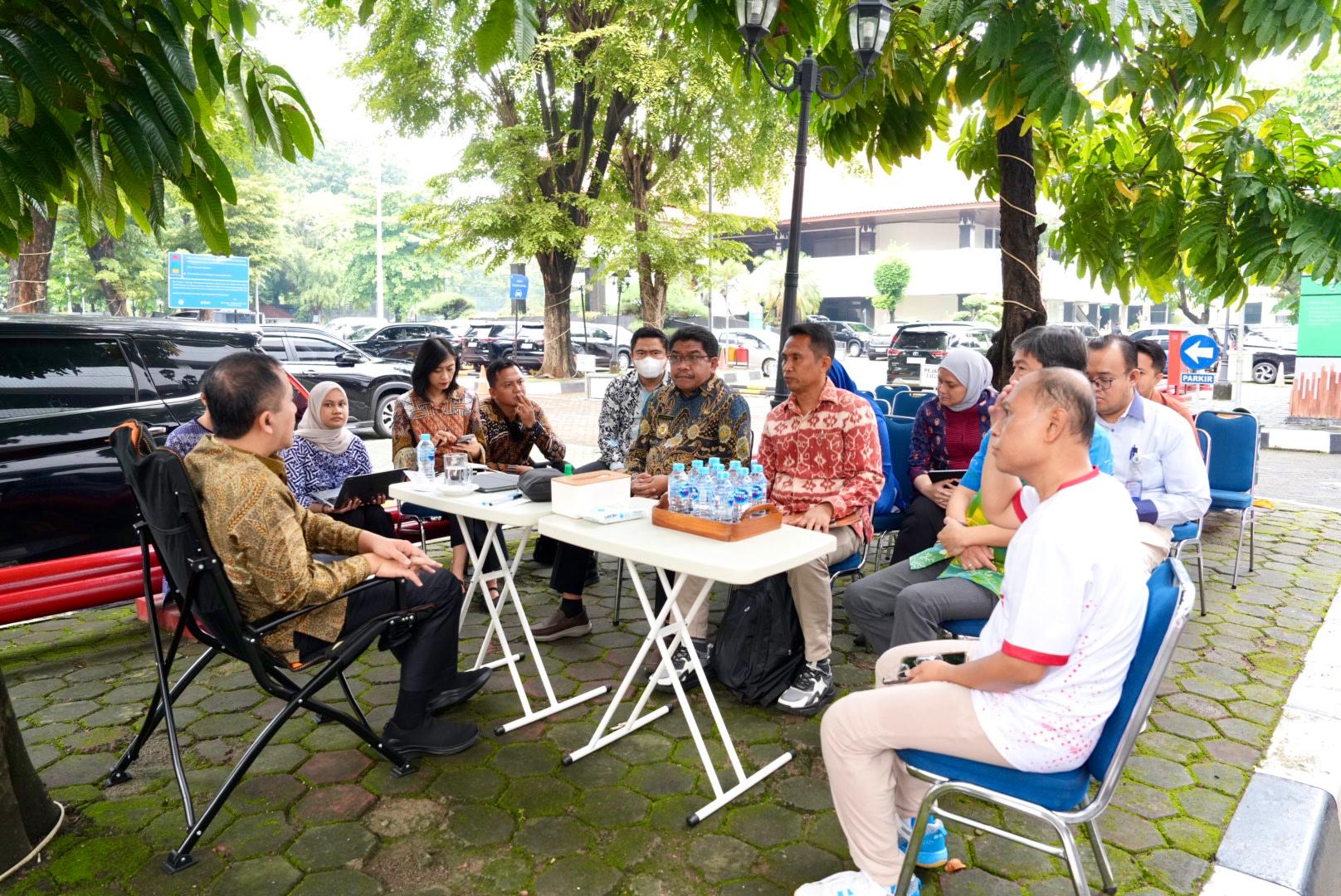 Kementerian Transmigrasi melihat potensi besar dalam pengembangan kawasan transmigrasi di Kabupaten Sumba Timur, Provinsi Nusa Tenggara Timur
