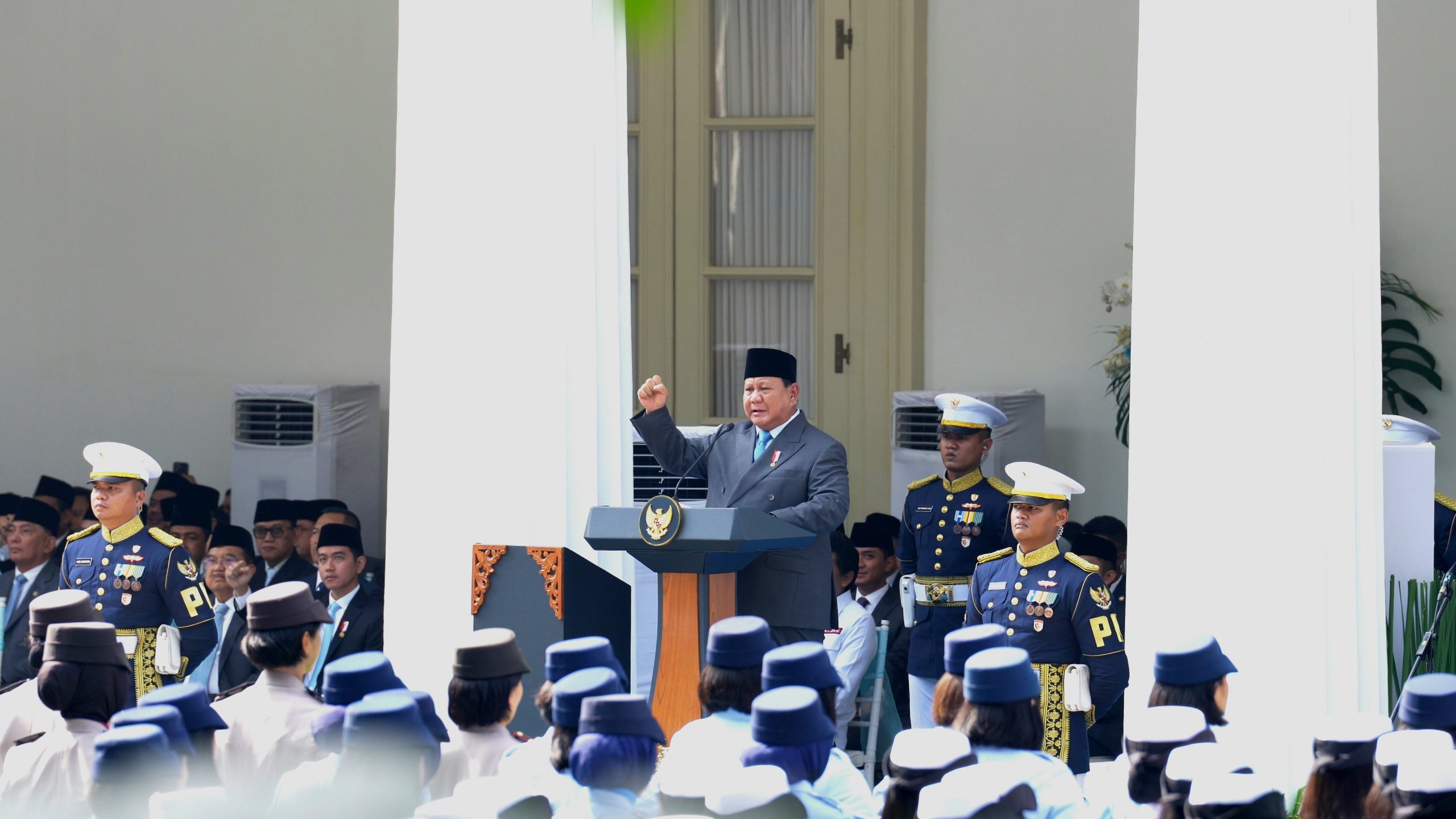 Bertindak sebagai Pembina Upacara adalah Presiden Prabowo Subianto, dalam amanatnya Presiden mengatakan bahwa Pancasila